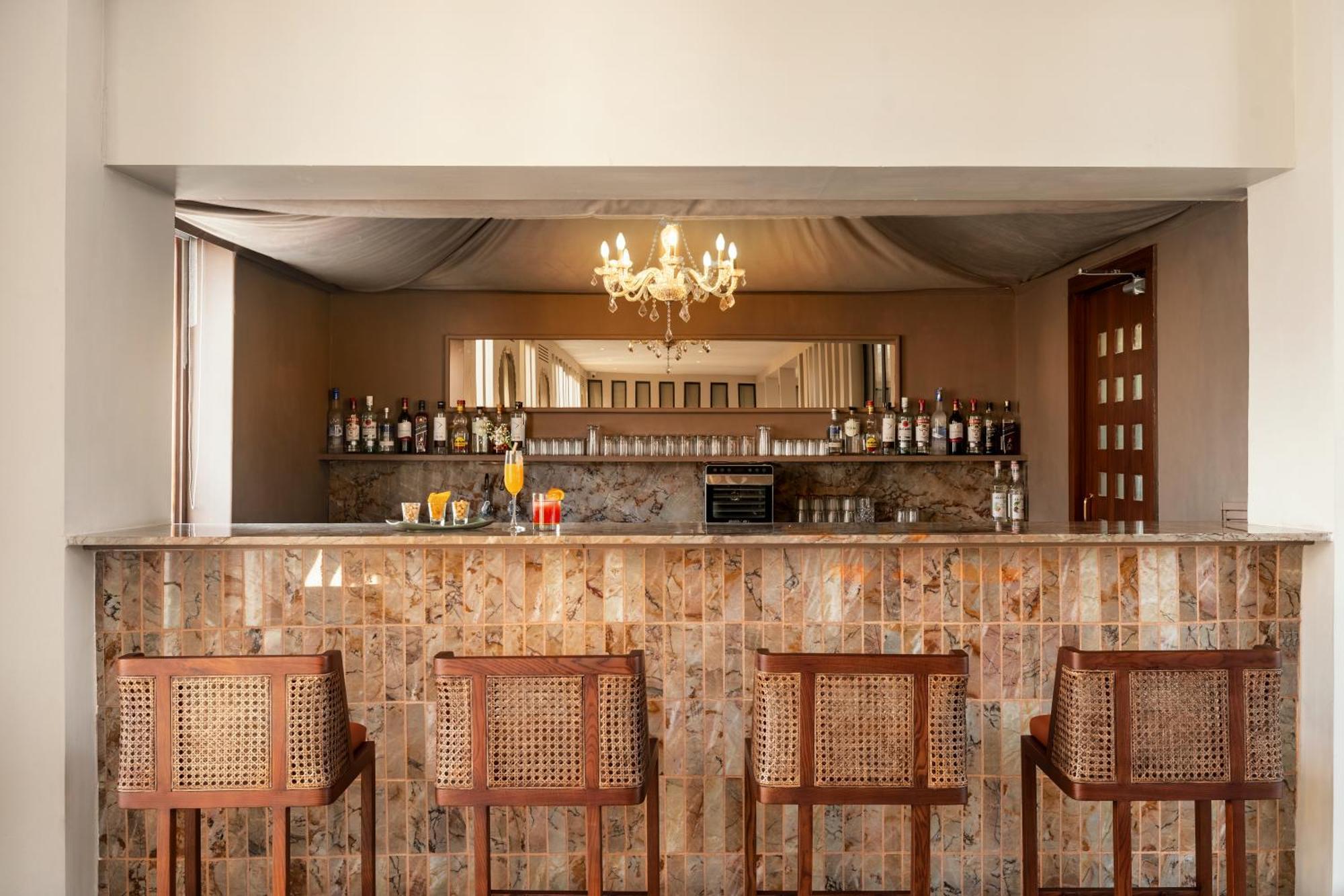 Hotel Manuscript - Jhilwara Haveli Udaipur